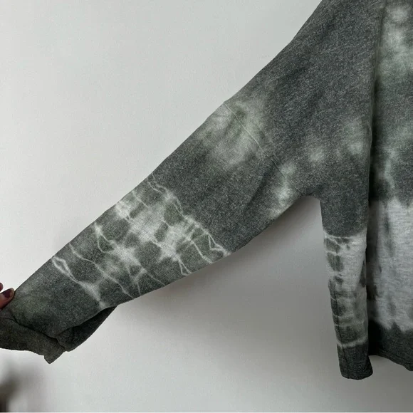 Anthropologie Dantelle Boxy Cropped Tie Dye Long Sleeve - Picture 7 of 9